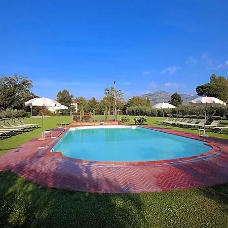 Hotel In With Pool And Hill Views 3*