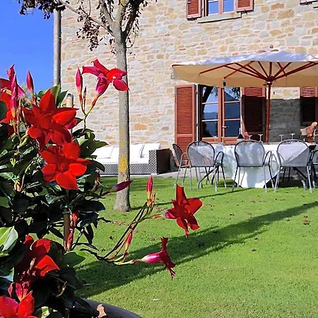 In With Pool And Hill Views Hotel Cortona