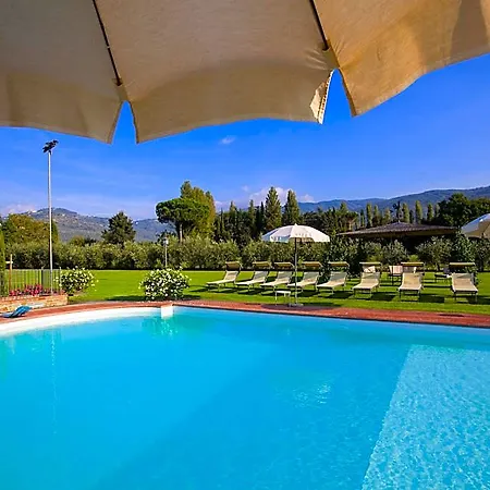 In With Pool And Hill Views 3*
